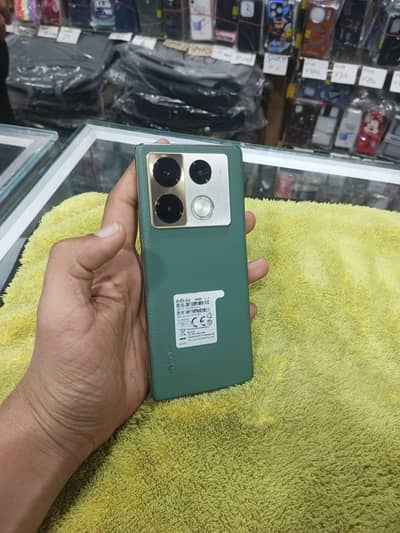 Infinix note 40 pro 12 256