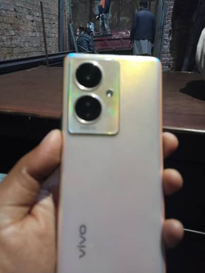 V29 Lite 5G Glass Broken