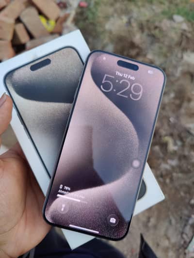 15 pro max 98Health Sim Time full 256GB Waterpack