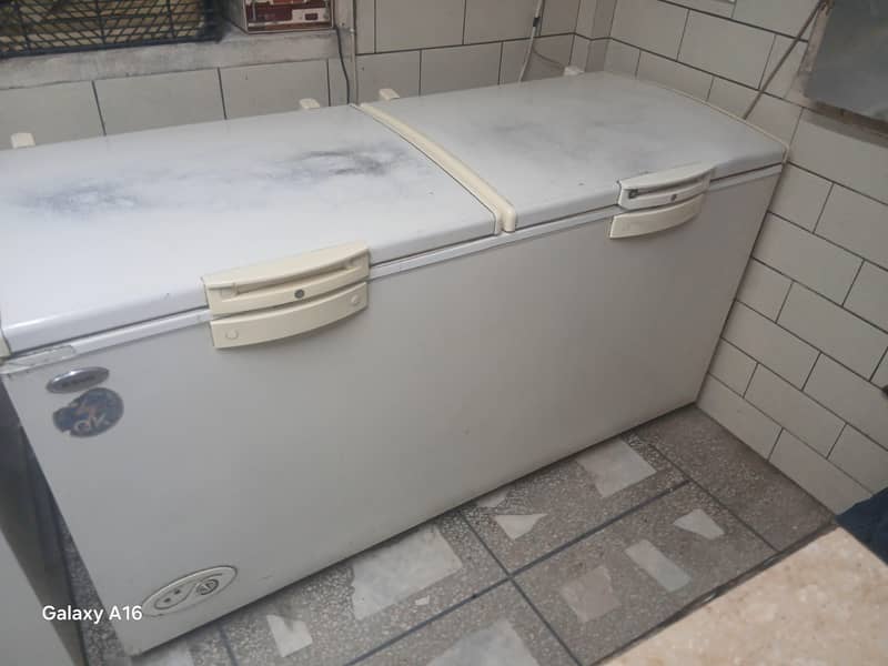 waves deep freezer 3