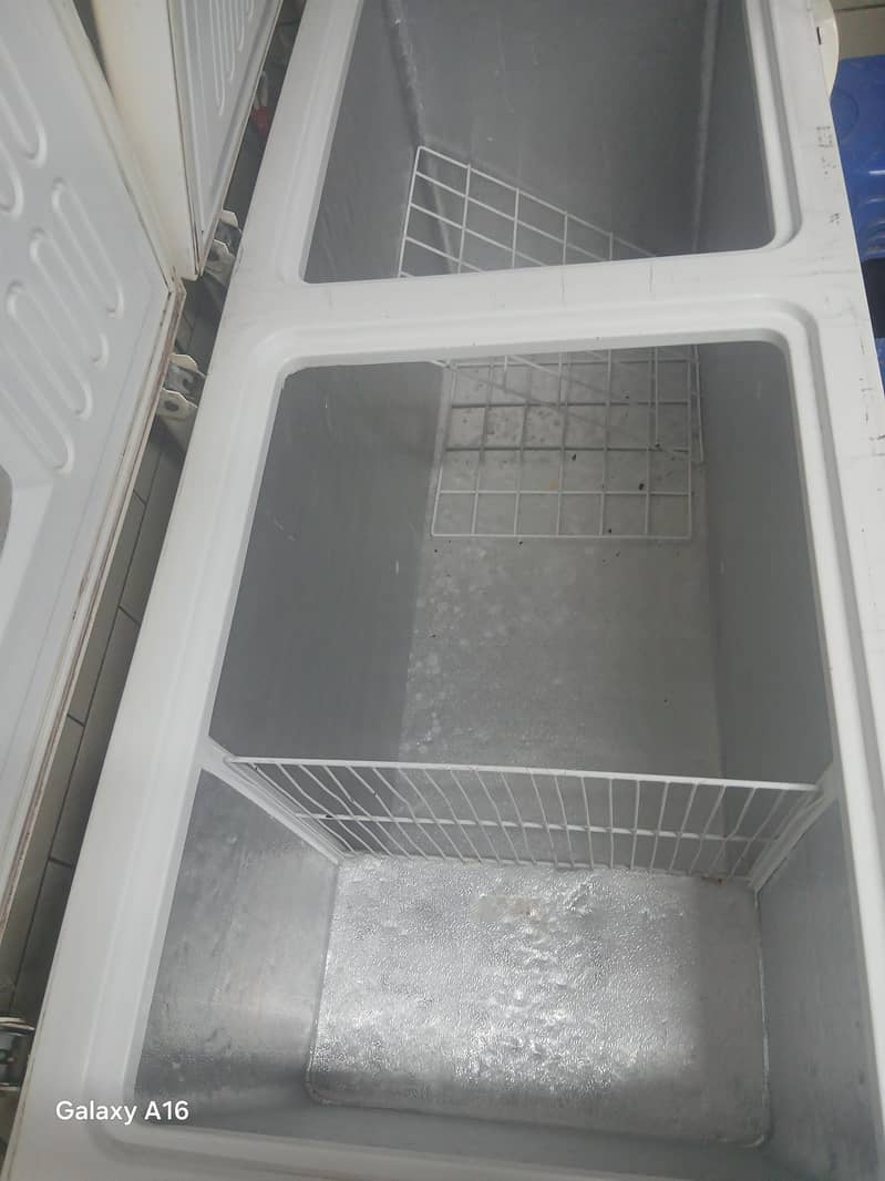 waves deep freezer 4