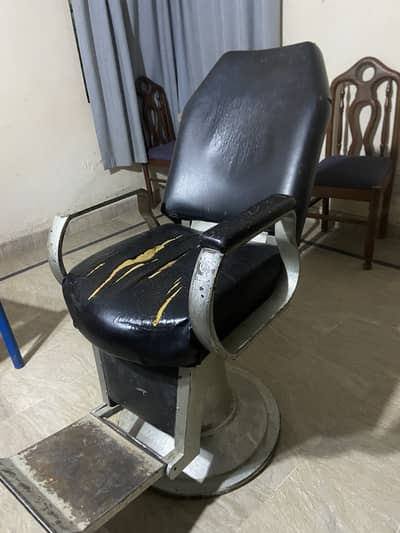 Salon chair 2