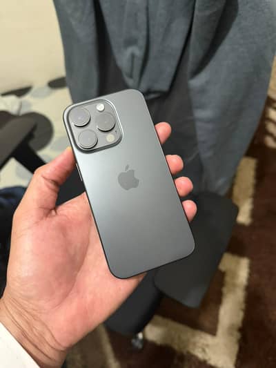 Iphone 15 Pro 512 JV 94 BH