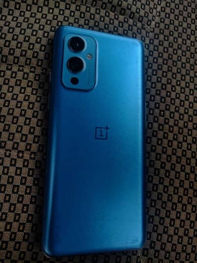 one plus 9 5G 12/256 for sale