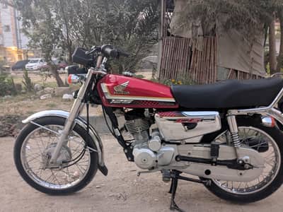 Honda CG 125 ( Read description)