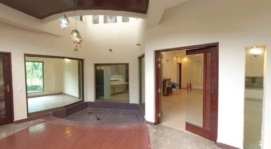 Askari 10 House Sized 1 Kanal For sale