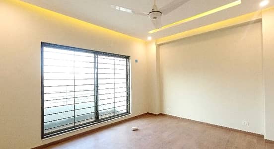 Askari 10 13 Marla Flat Up For sale