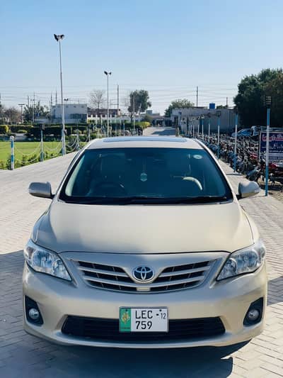 Toyota Corolla ALTIS SR 2012 Model