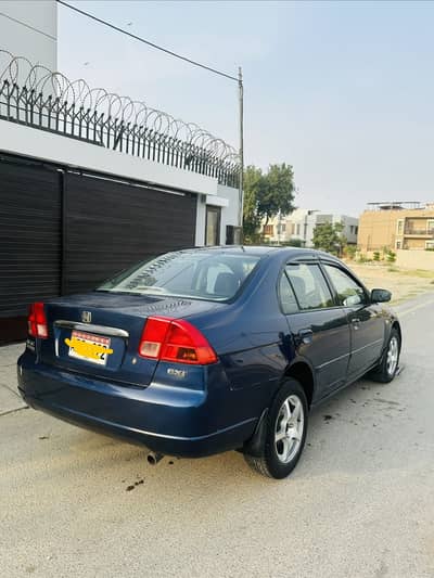 Honda Civic EXI 2002