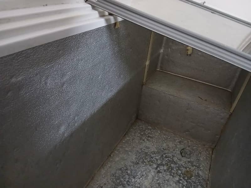 waves deep freezer 14