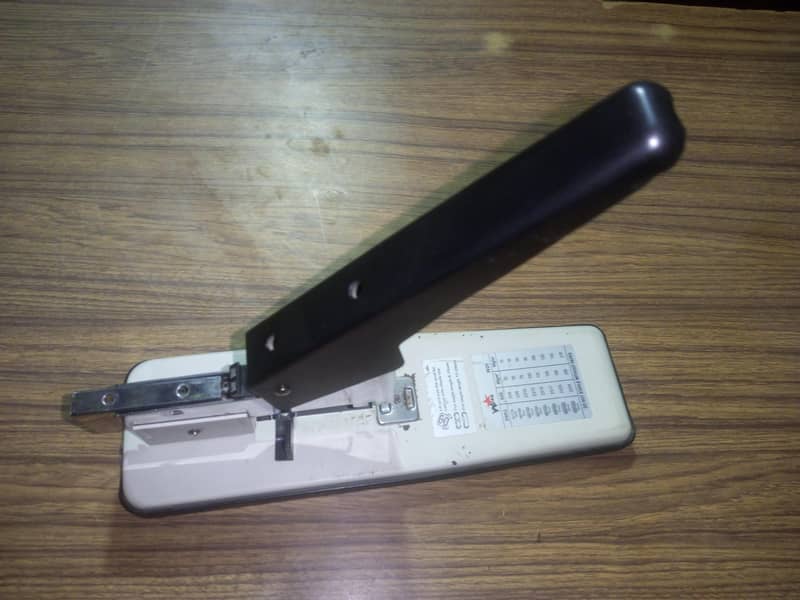 stapler machine 0
