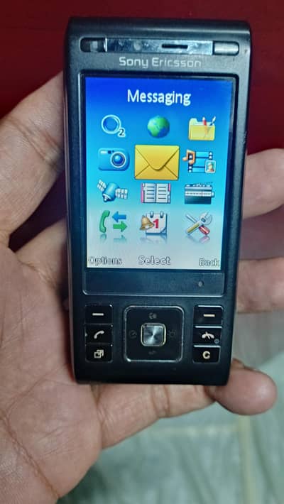 Sony Ericsson C905