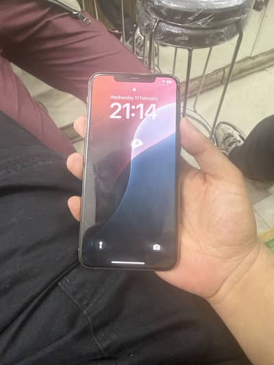 Iphone 11pro max 256gb Duel PTA approved