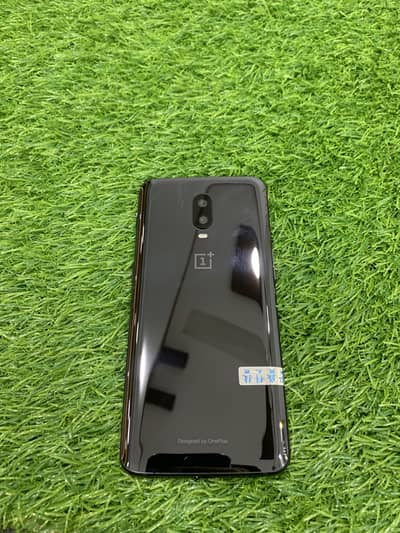 One Plus 6T 8/128