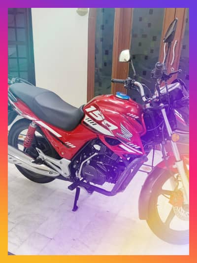 Honda CB 150 F total genuine