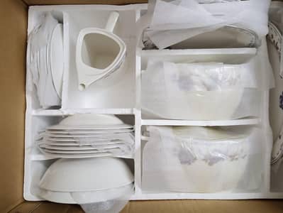 brand new dinner sets