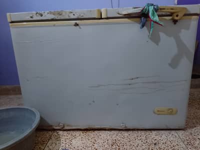Dawalance 2 Door Deep Freezer For Sale