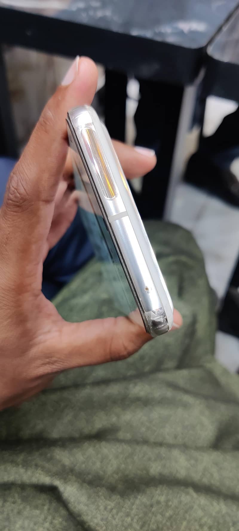 Google Pixel 8 Pro 6