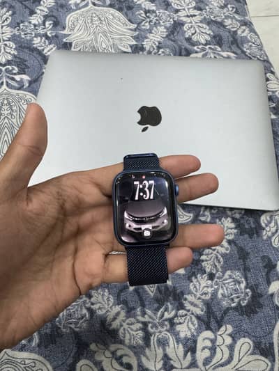 Apple Watch Series 7 45mm