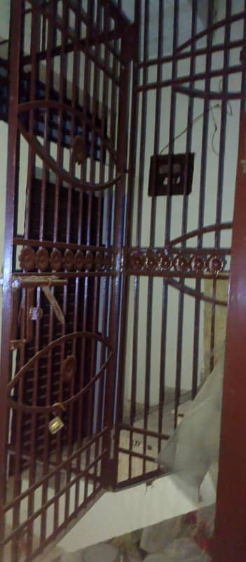 House with Roof Electric Water Available