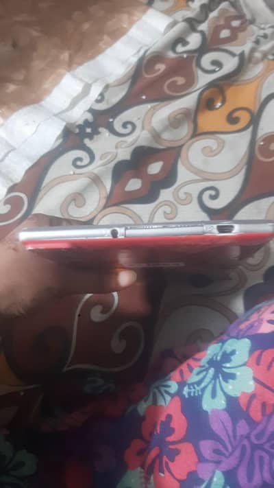 China tab h ok 4+128 hy pta parove hy