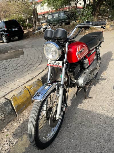 islamabad num janwan condition koi Kam nahi bike ma