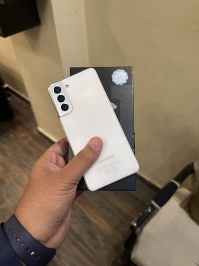 SAMSUNG GALAXY S21