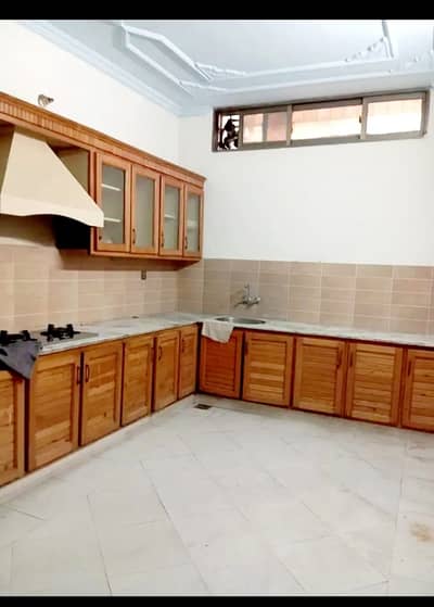 35x70 10 Marla Ground Portion For Rent G-13