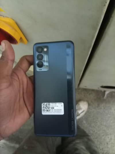 Tecno camon 18p 8+128full box and original charger exchange possible