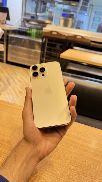 Iphone 16 pro max 1 TB storage