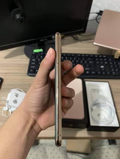apple iPhone 11 Pro Max 256 GB PTA approved for sale
