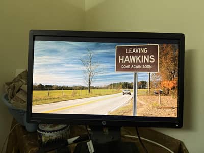 HP Monitor/LCD 24 inch Display