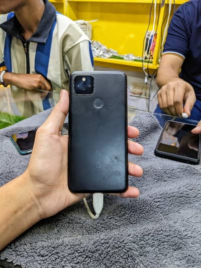 Google Pixel 5 – 8GB RAM | 128GB Storage