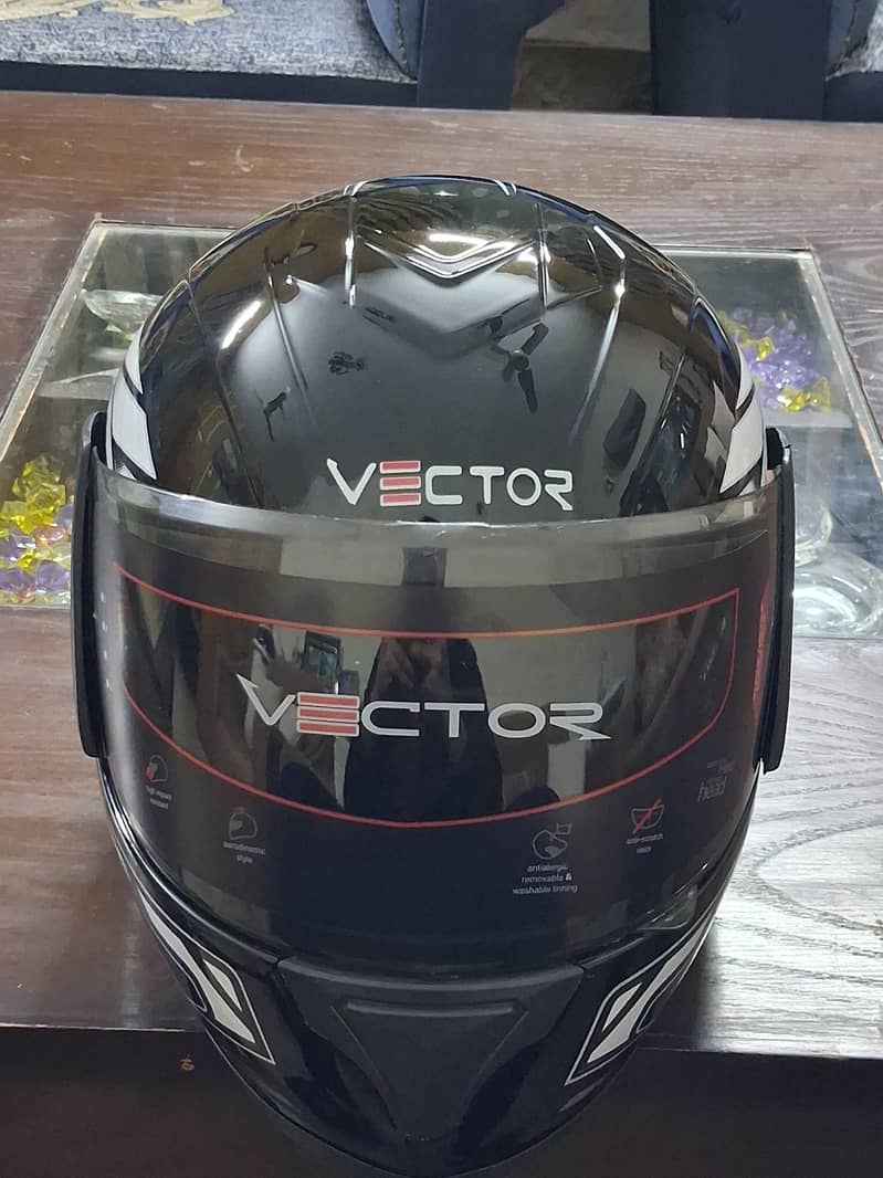 Vector Helmet 0