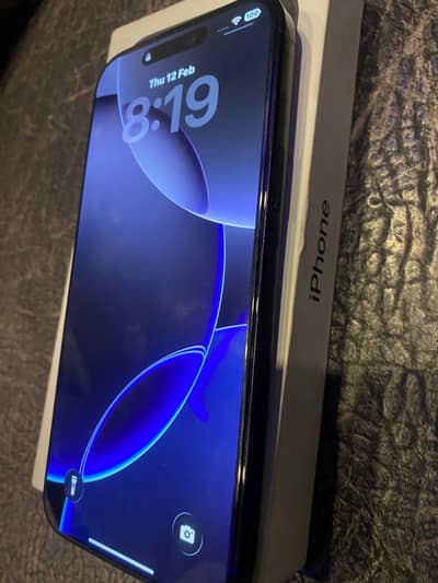 16 Pro Max 256 Black Canadian