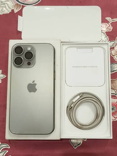 iphone 15 pro max jv 256gb with original box cable