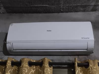 Haier Split only 6 months used (Urgent sale)