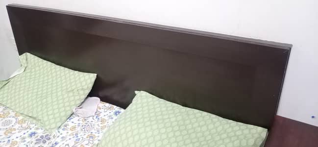 Bed with Side table in Resonable Price