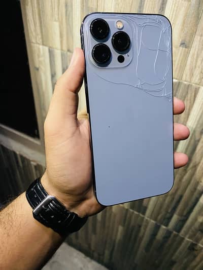 iPhone 13pro max factory unlock