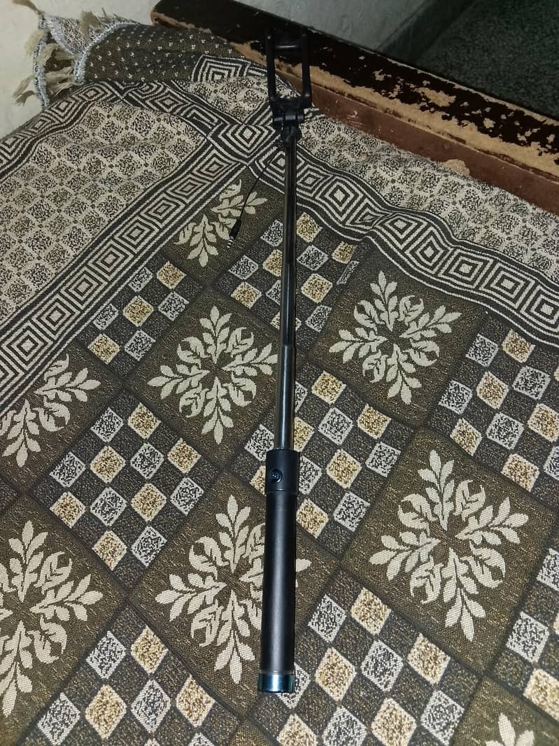 black colour 0