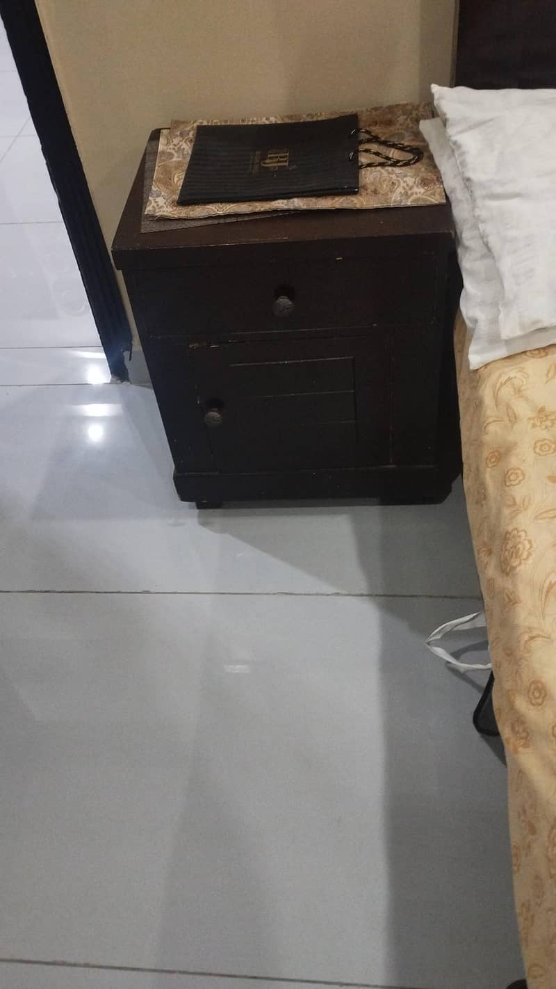 Bed and Side Table 3