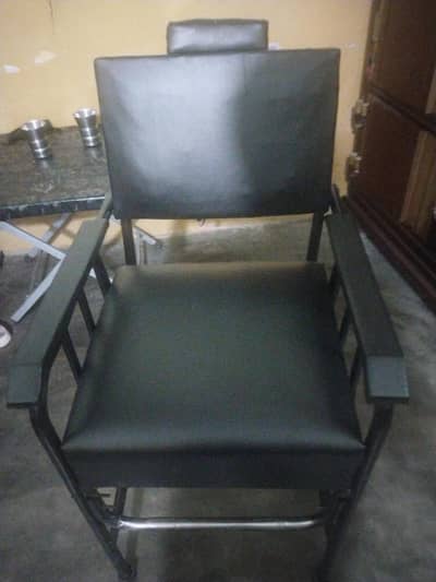 beauty salon chair