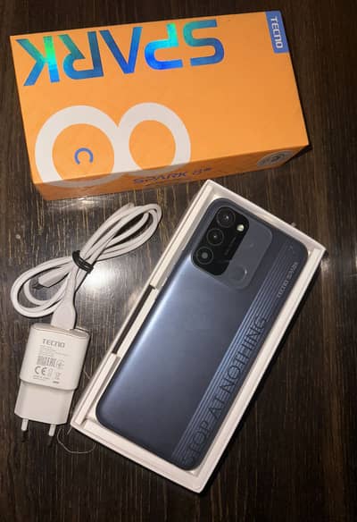 Tecno Spark 8C (Complete Box)