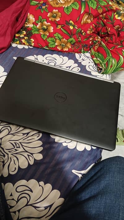 Dell Latitude E5570 6th generation core i5