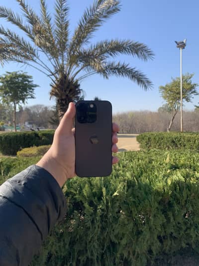 iPhone 14pro Factory unlocked 128gb