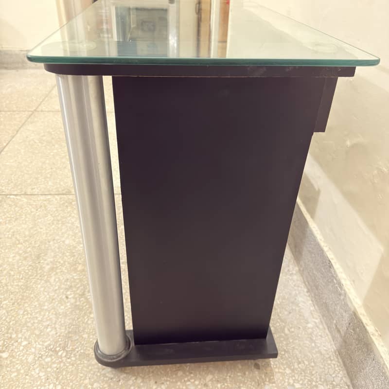 Computer/ Study table for Sale 1