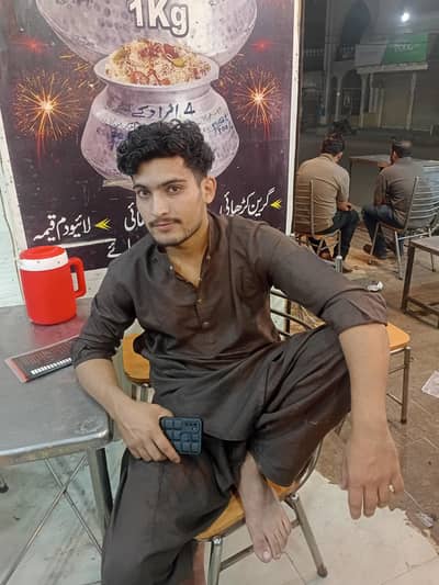 Age 21 need job house work or others urgent