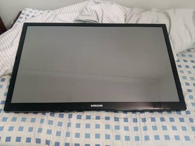 Samsung tv new condition