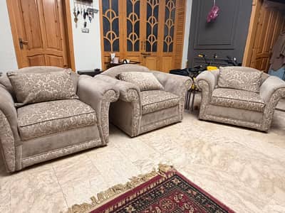 Sofa set