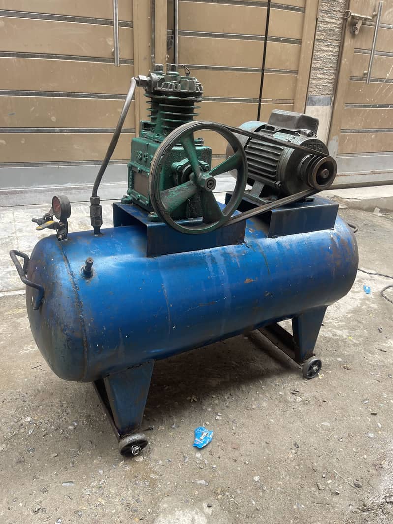 Air Compressor 0